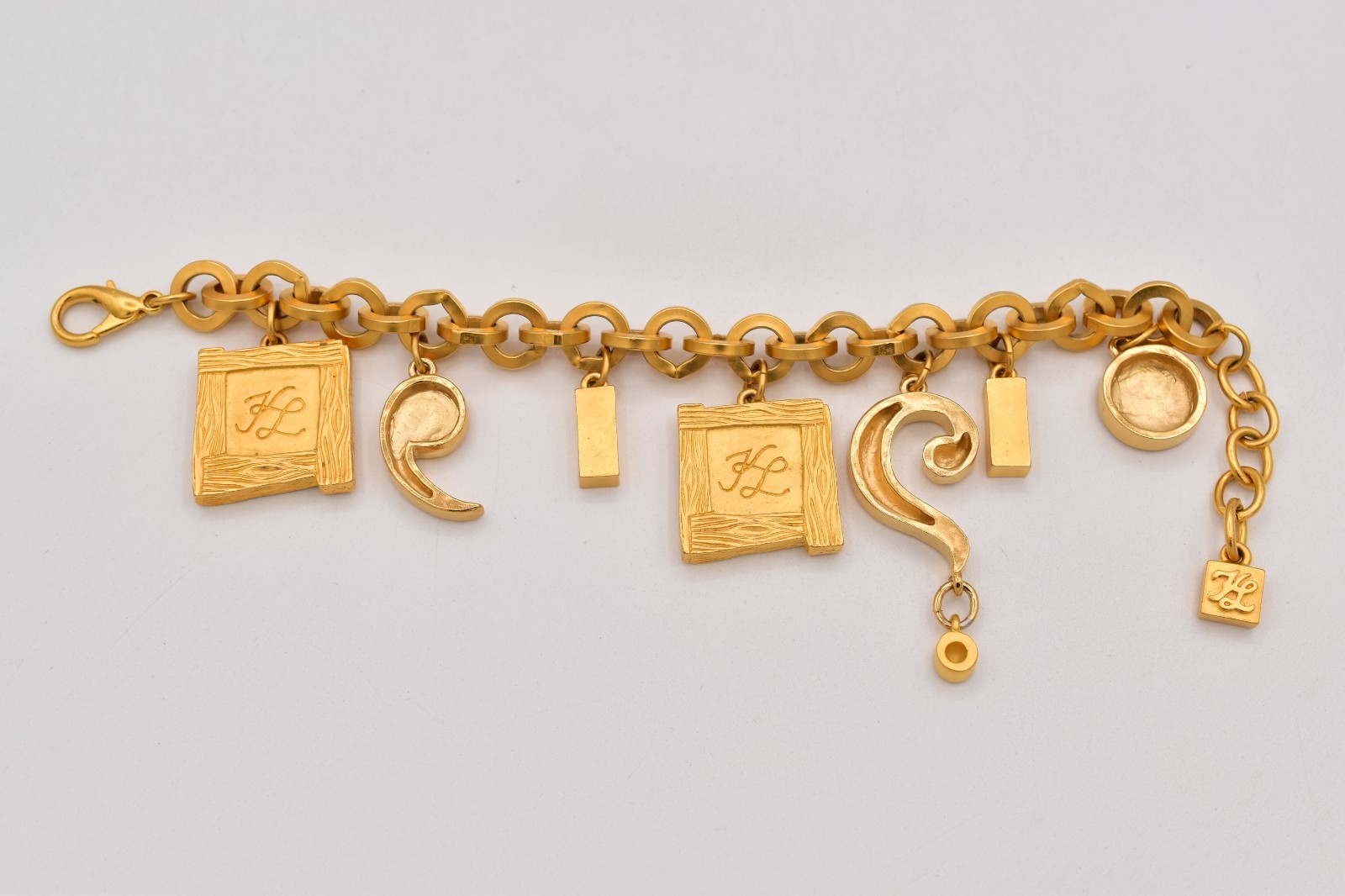 Karl Lagerfeld Vintage Charm Bracelet Brushed Gold Matte Chunky Runway 9 G2U