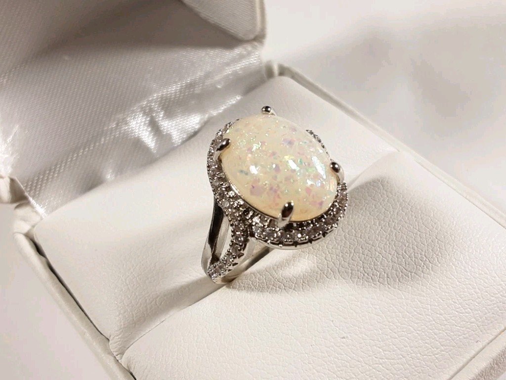 925 STERLING SILVER LAB OPAL & ACCENTS SIZE 8 RING 4.0g