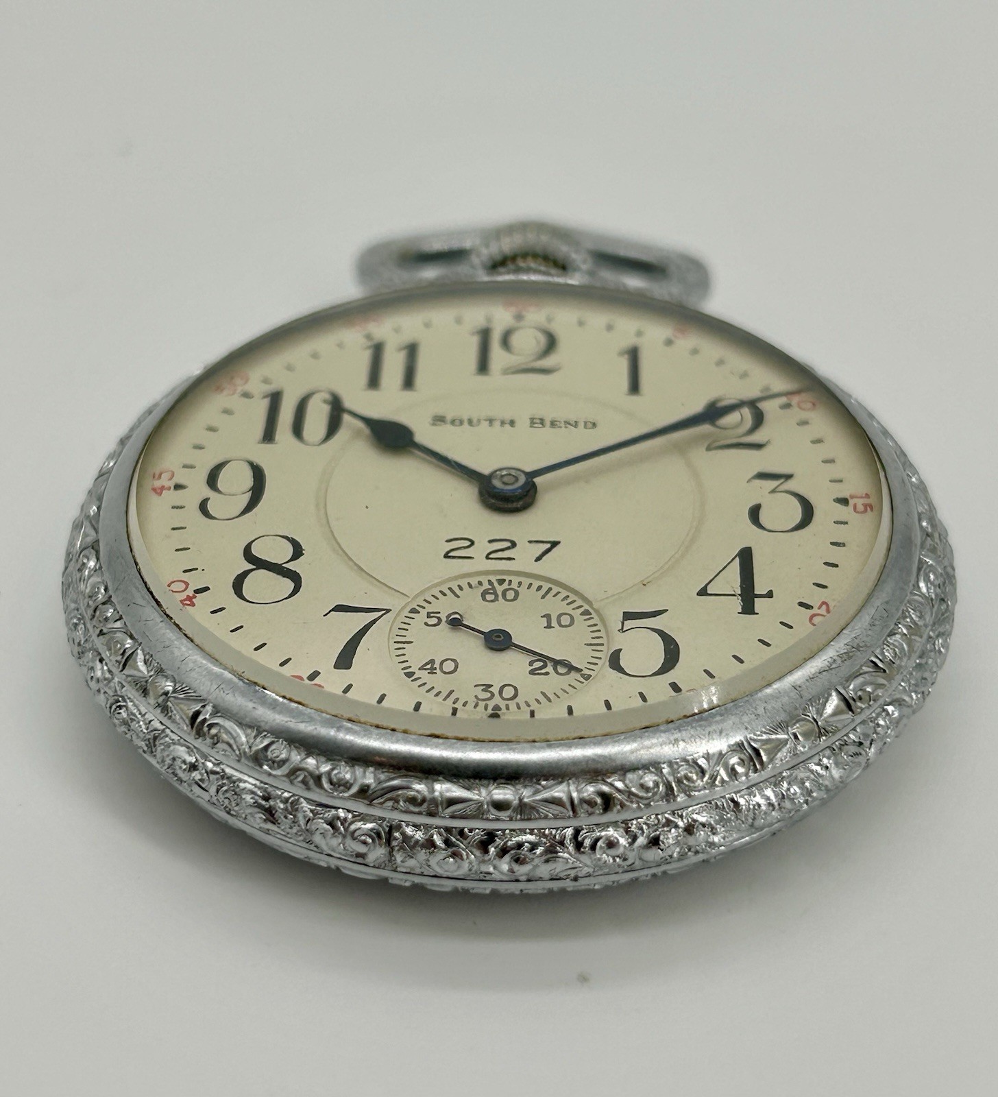 South Bend Grade 227 Railroad Pocket Watch 21J 16S Lever Set Double Roller Runs