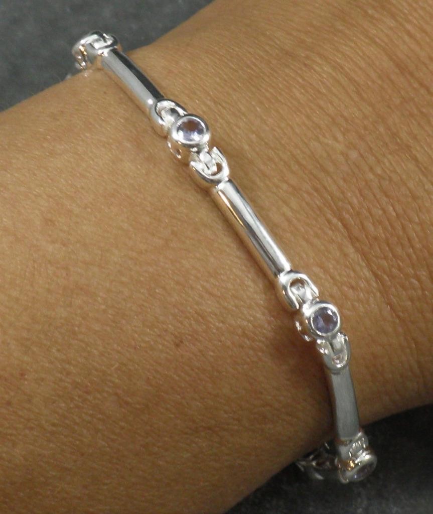 .925 Sterling Silver Round Faceted Iolite Bracelet Modern Style Hinged Bar 7.25″