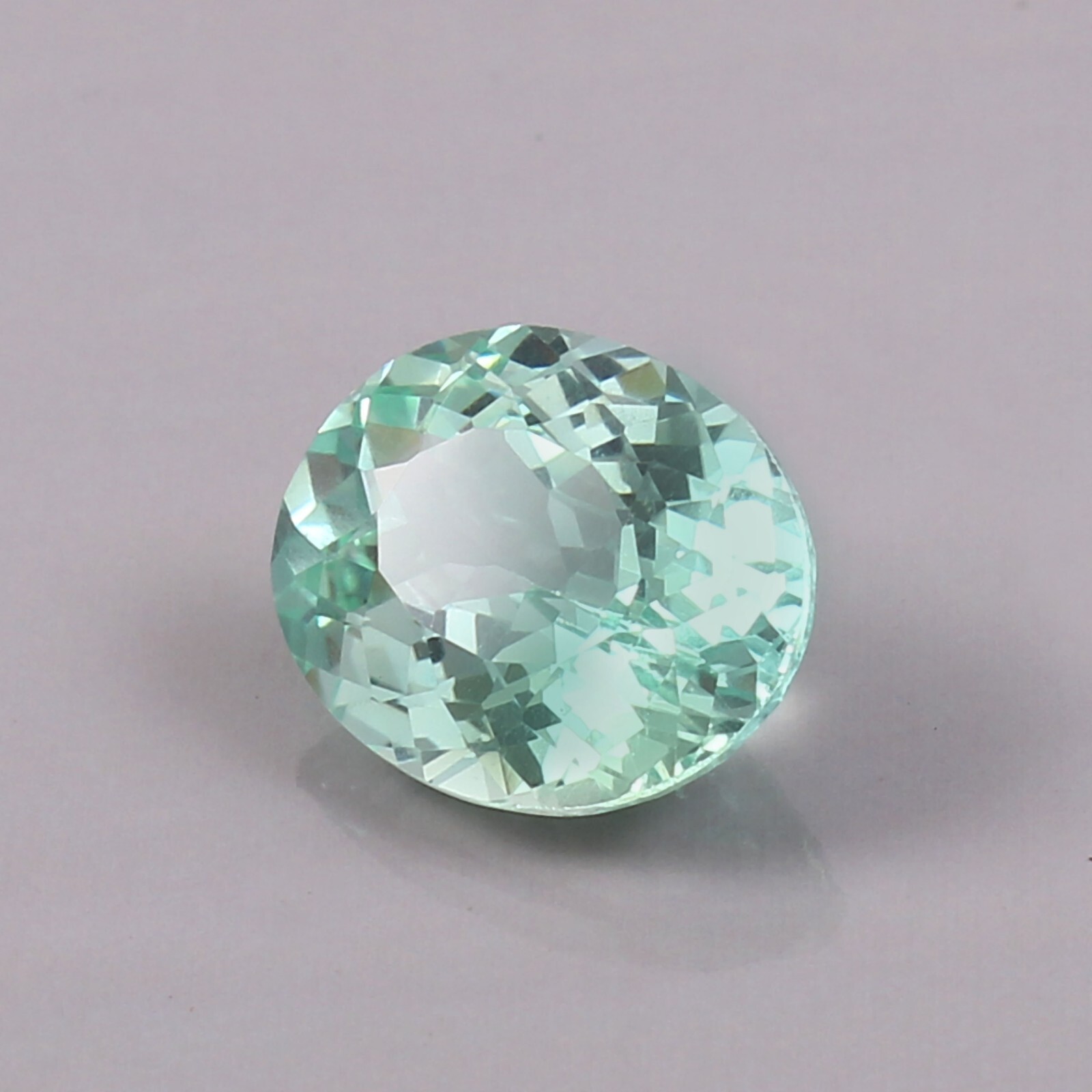AAA Grade Natural Ceylon Green Parti Sapphire Oval Cut Loose Gemstone 7.70 Ct