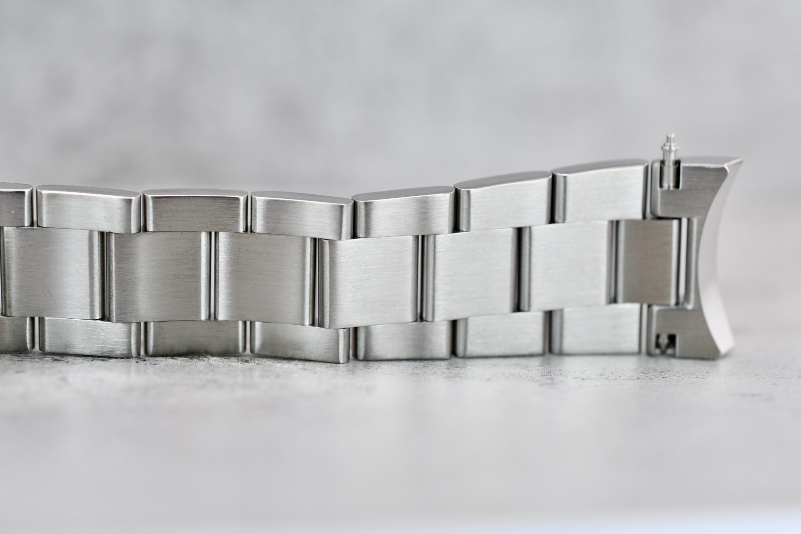 Brushed Silver Oyster Bracelet for Tudor Black Bay 58 Cases