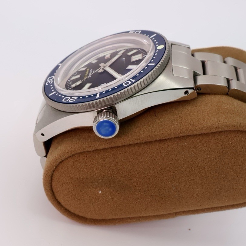 Custom American Assembled Watch Date Genuine NH35 Reminiscent Of 62MAS LUME