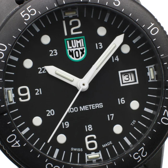 Luminox Sea Bass CARBONOX X2.2001 Men’s Rubber Strap Black Dial Watch ⌚