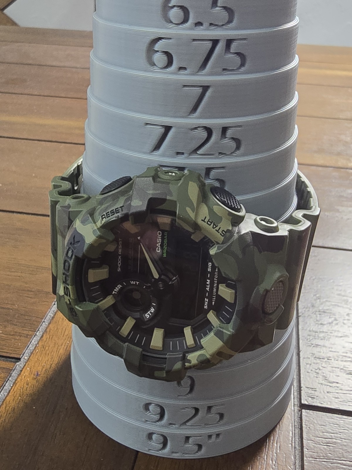 Casio G-Shock GA-700CM-3A Camo Green Ana-Digi 200M Men’s Watch Runs Great