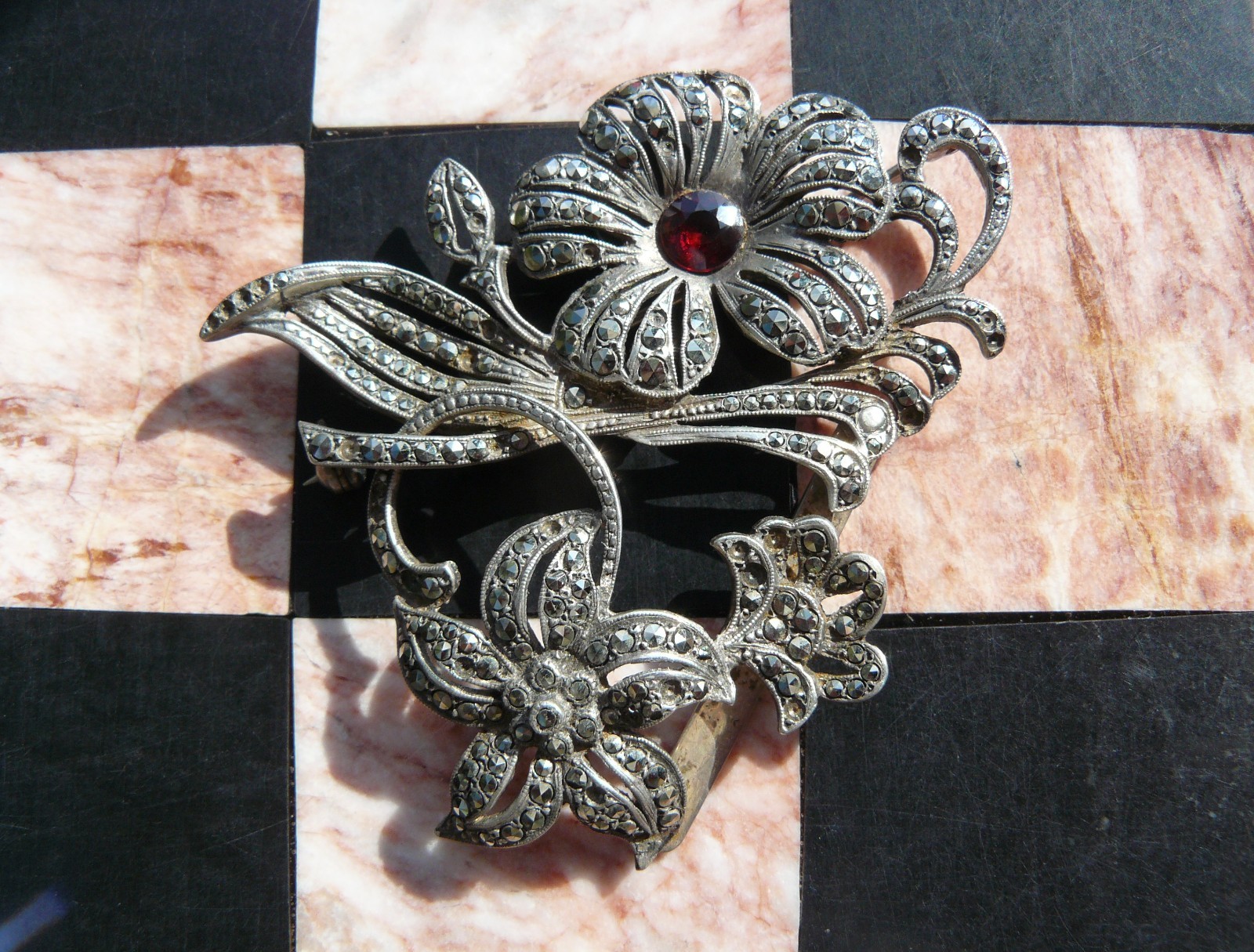 Antique sterling silver marcasite floral brooch garnet centre Art Nouveau 24g
