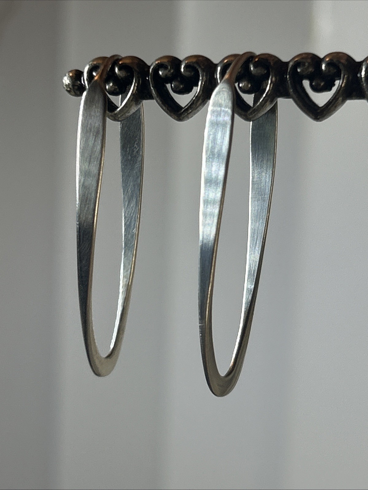 55. El Ed Levin 925 Sterling Silver Oval Hammered Hoop Earrings 43.5mm, 3.6g