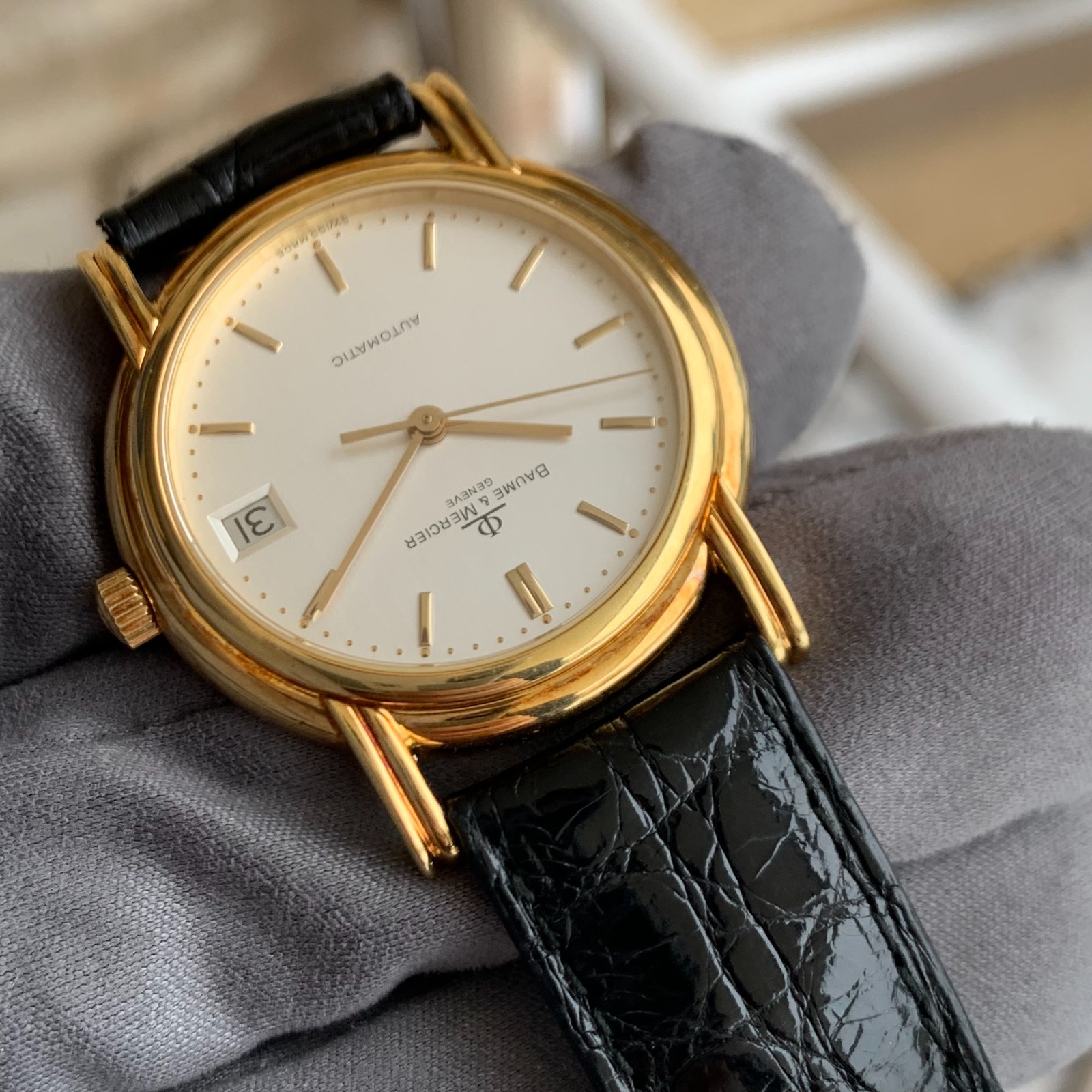 Baume & Mercier 18K Solid Gold Fancy Lugs Automatic Ref. 35600 – Wristwatch