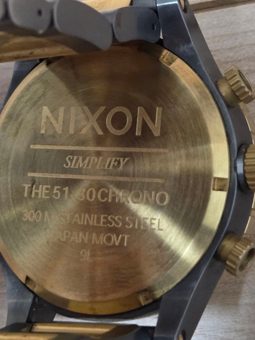 Nixon The 51-30 Chrono Gold Black Watch Needs Battery 16.5 cm