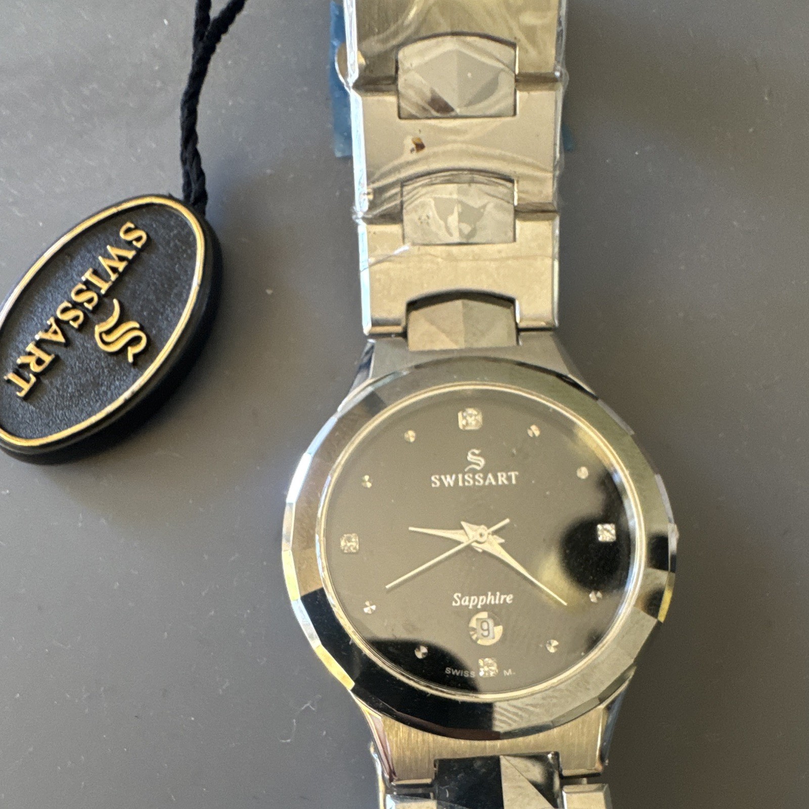 SWISSART Sapphire Quartz Sapphire Crystal Silver Bracelet Black Dial 23mm 30M