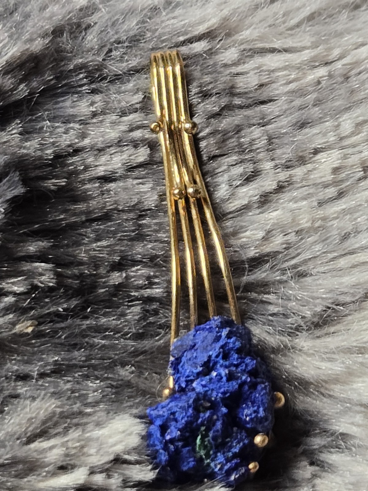 Gold Wire Wrapped Blue Cluster Pendant Pin Ref#jewl-48