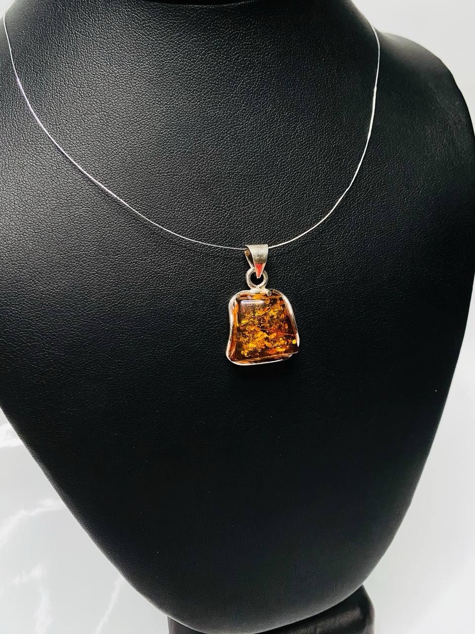925 Solid Sterling Silver Honey Baltic Amber Designer Oval Beautiful Pendant