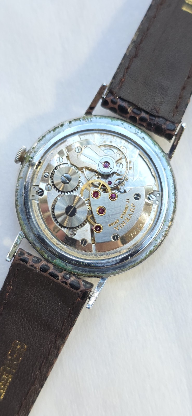 Vintage 1960’s Juvenia Cal. 612 Crosshair Dial Men’s 33mm Manual Wind Watch