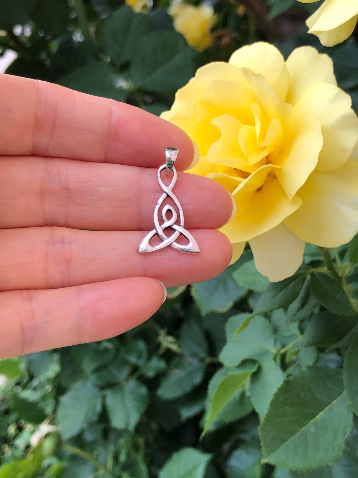 925 Sterling Silver Celtic Triquetra Pendant Trinity Knot Women 21mm0.83″/25.5mm