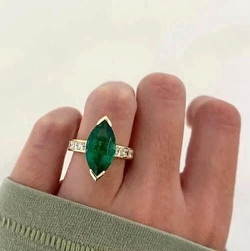 3.Ct Marquise Cut Natural Emerald & Diamond Wedding bridal Ring 14K Yellow Gold