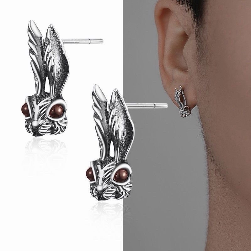 Rabbit earrings men’s and women’s personality trend retro fashion earrings