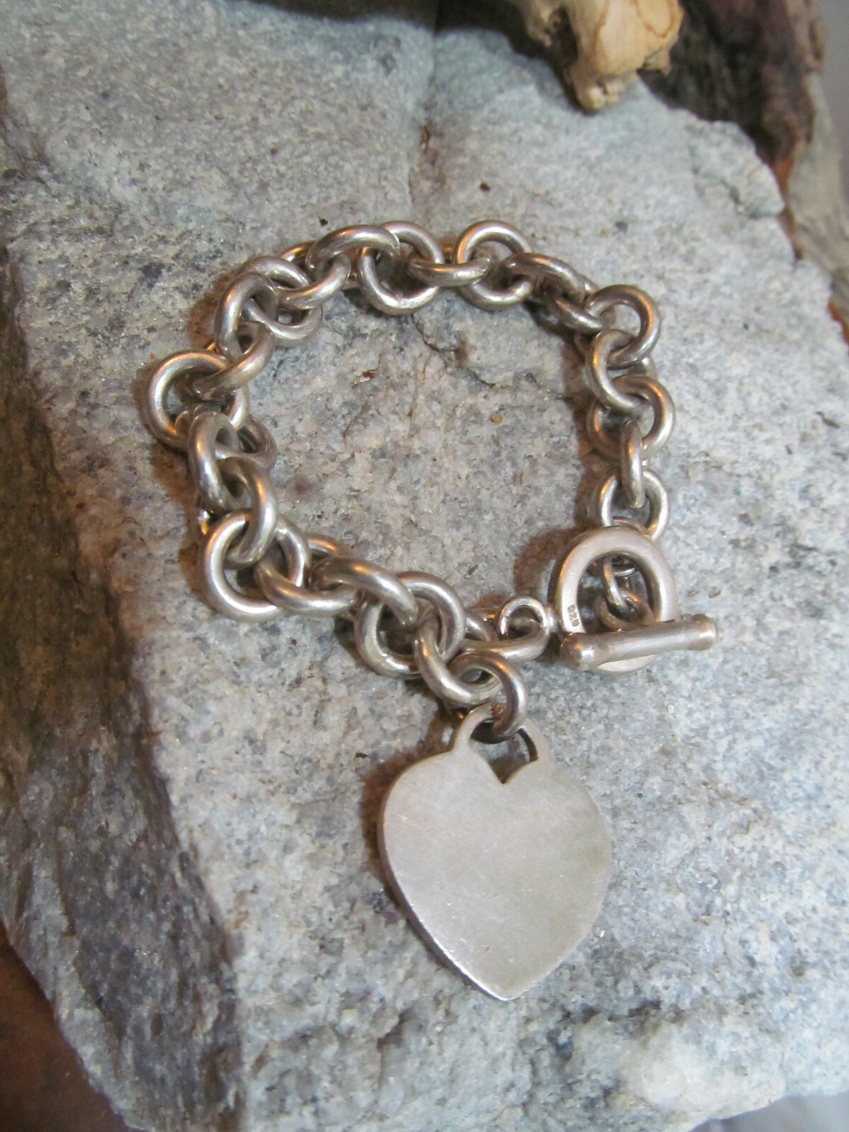 Vintage 925 Sterling silver Round link Toggle clasp HEART charm Bracelet 43.3g