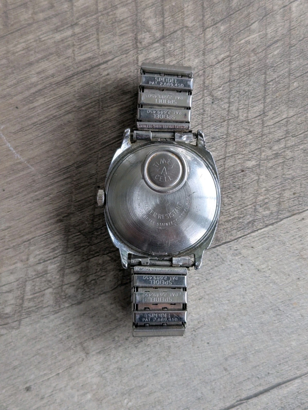 Vintage 1970s Timex Dynabest Electric Mens Watch Date (Works) New Battery