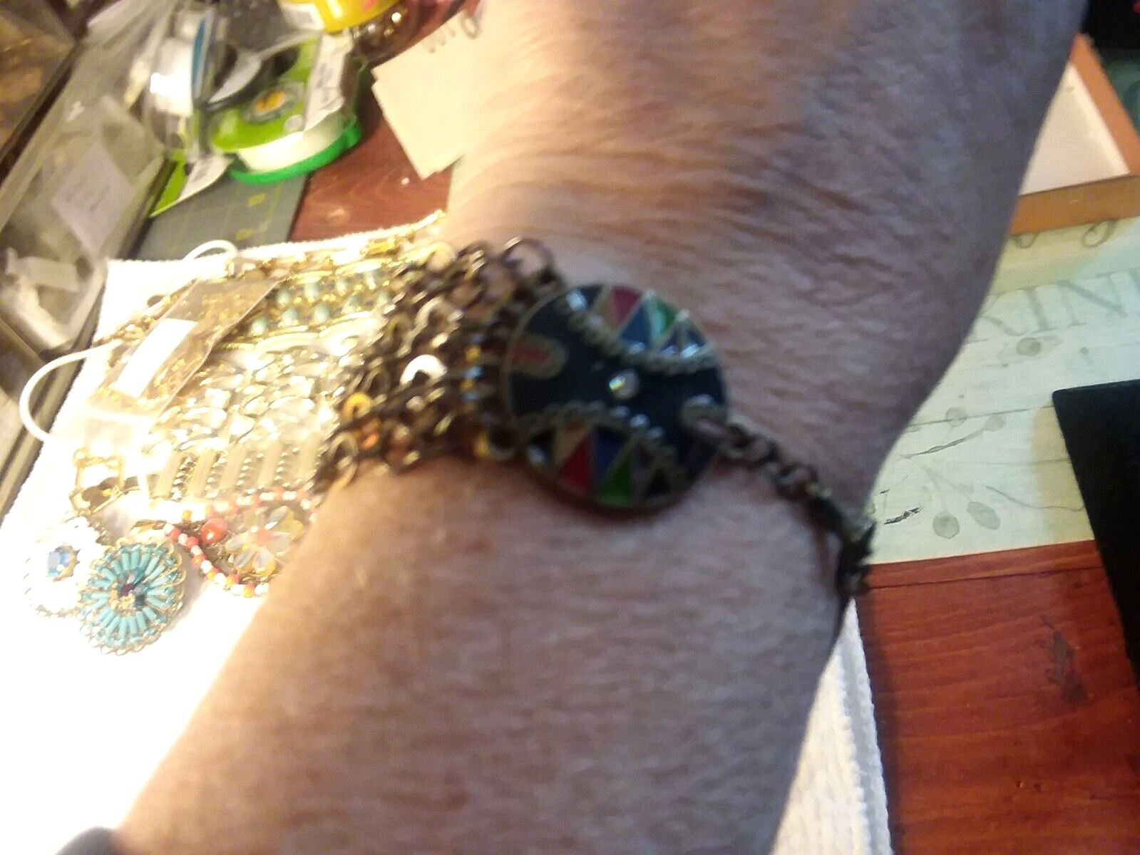 7″ Brass Tone and Black Colorful Fashion Bracelet 07-01-2024