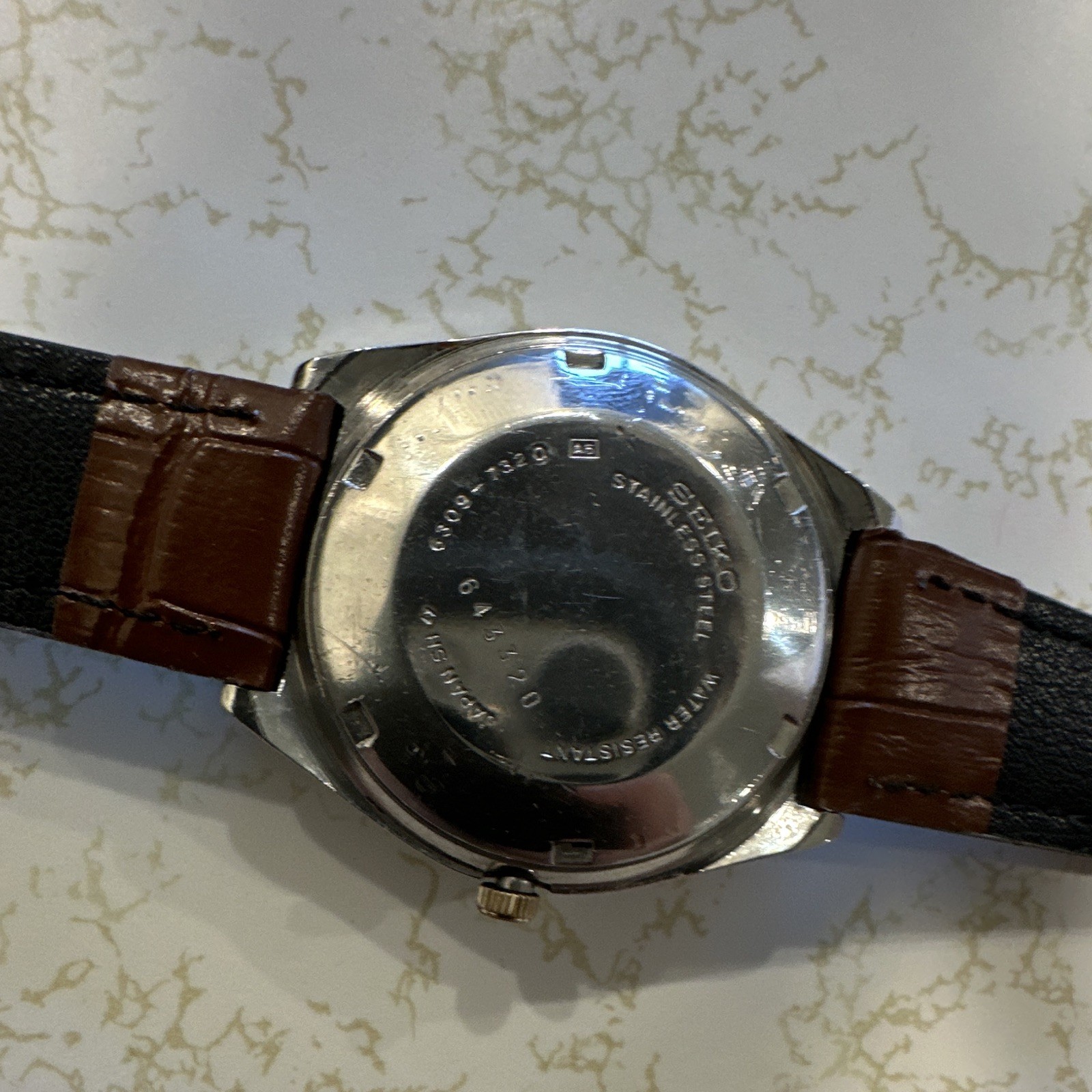 Seiko 5 Automatic 21 Jewels Day/Date Gold Dial Brown Leather 37mm Watch
