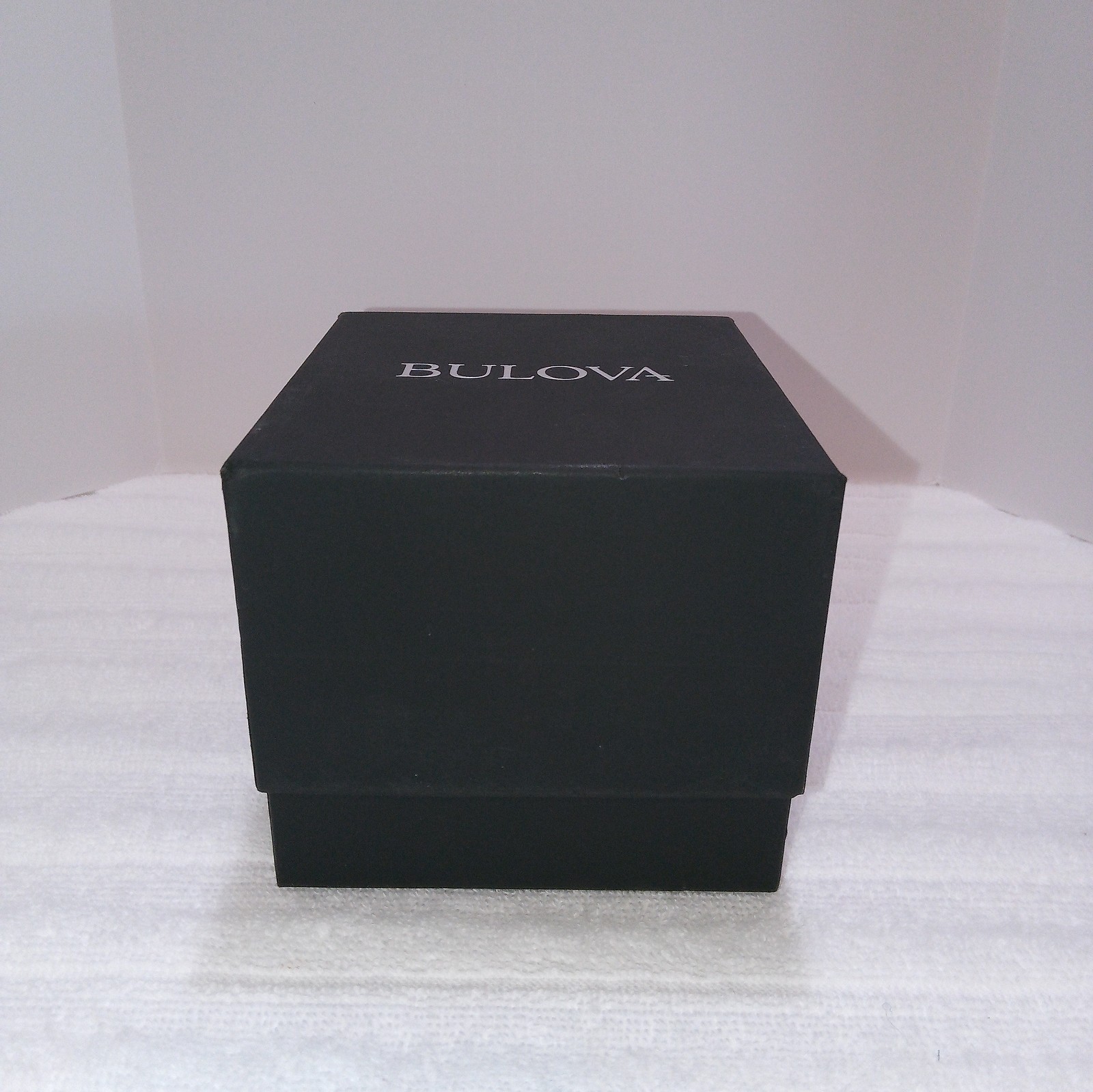 Bulova Watch Box 4.5x4x3.5 For S17752182. No Watch