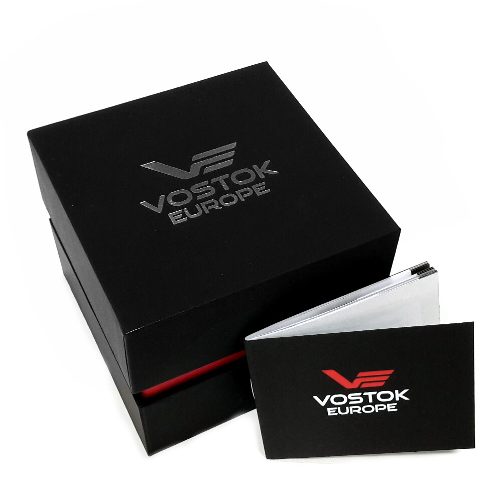 Vostok Europe GAZ-​14 Saloon YM26-​565A291 Classic Car with Trigalights Stainless Steel