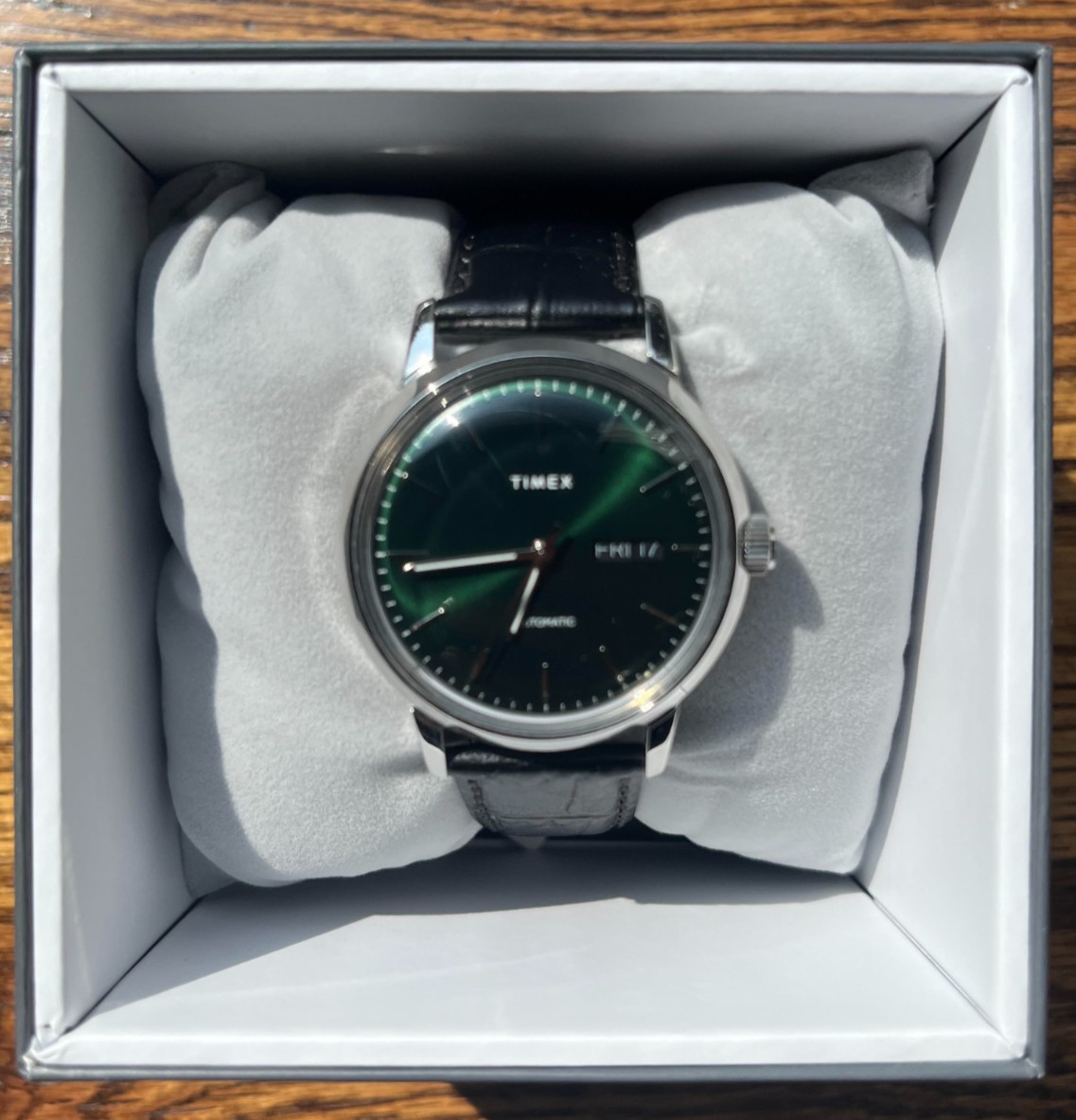 Timex Marlin Men’s Watch TW2Y54400VQ, 38mm Green Crosshair Dial Black Leather