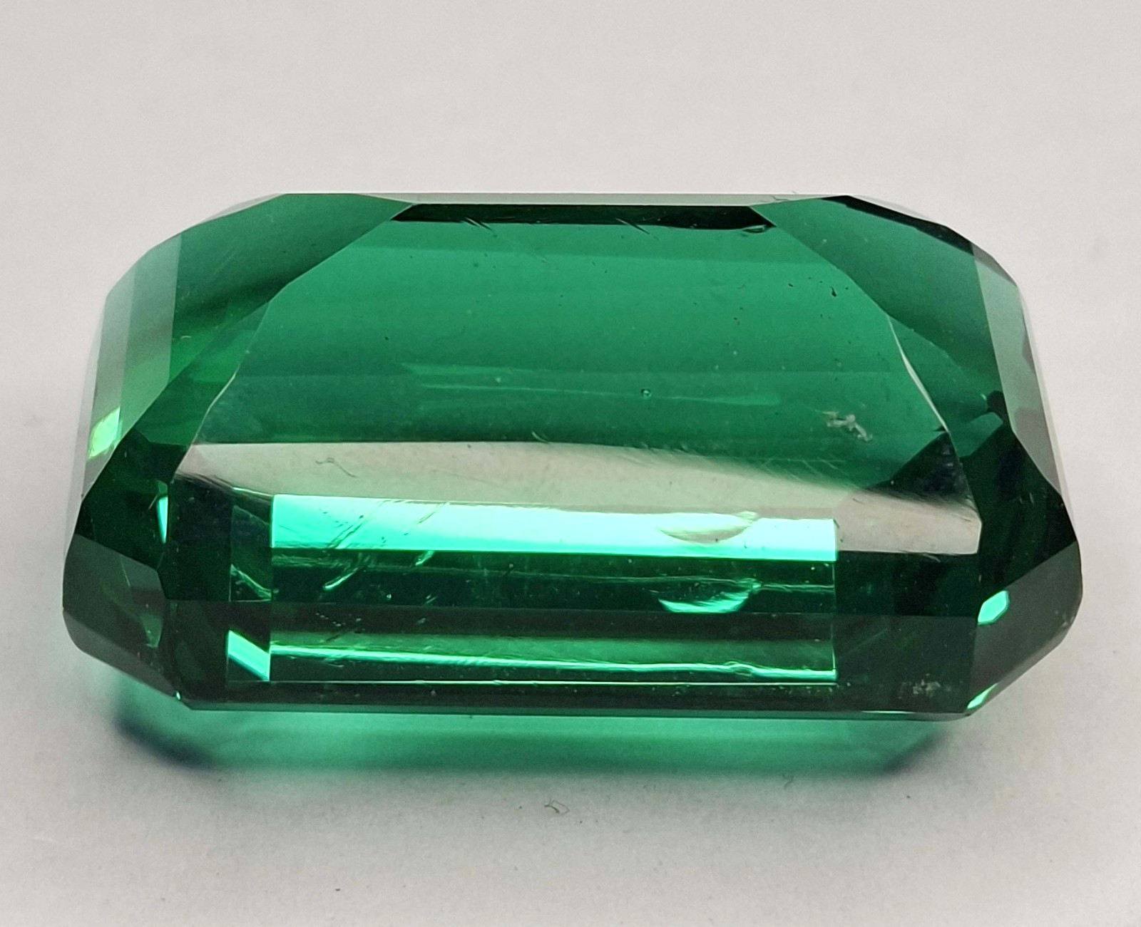 Emerald Green 126-128 Ct Emerald Cut Lab-Created Loose Certified Gemstone RK1115