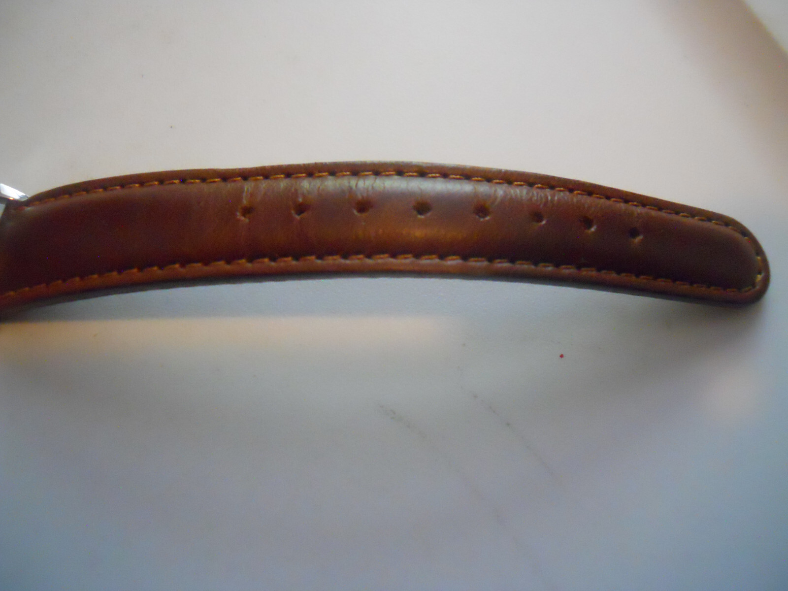 Alice in wonderland men’s leather band.Analog,Quartz & battery watch.3602/7500