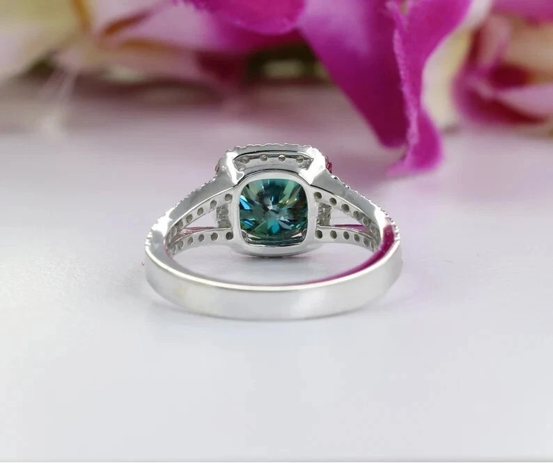 2.50 Ct Blue Treated Diamond Ring Great Shine And Luster VVS1 Certified !