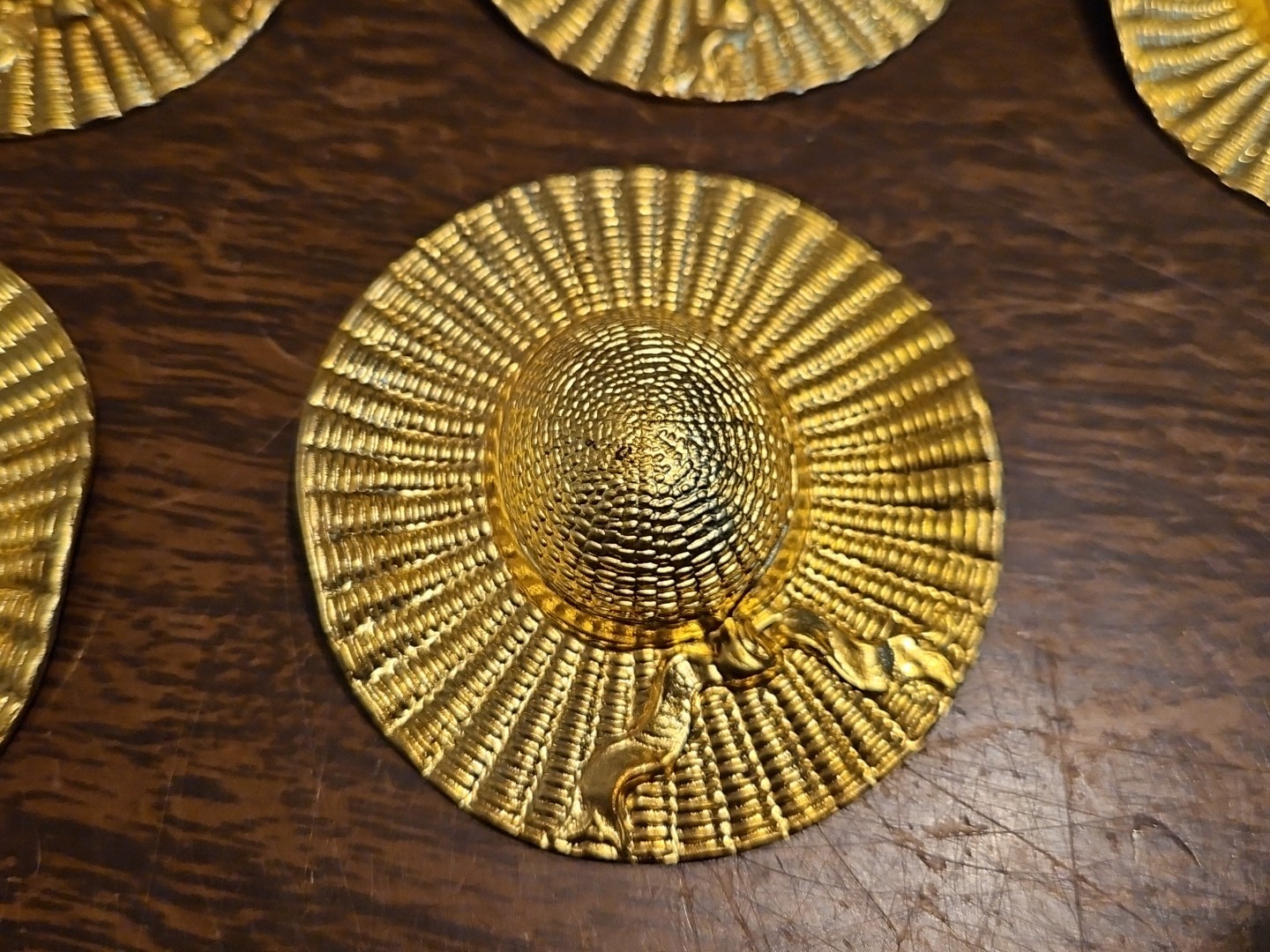 Lot Of 5 Fancy Ladies Hats France Vintage 60s Brass Stampings Findings Jewelry