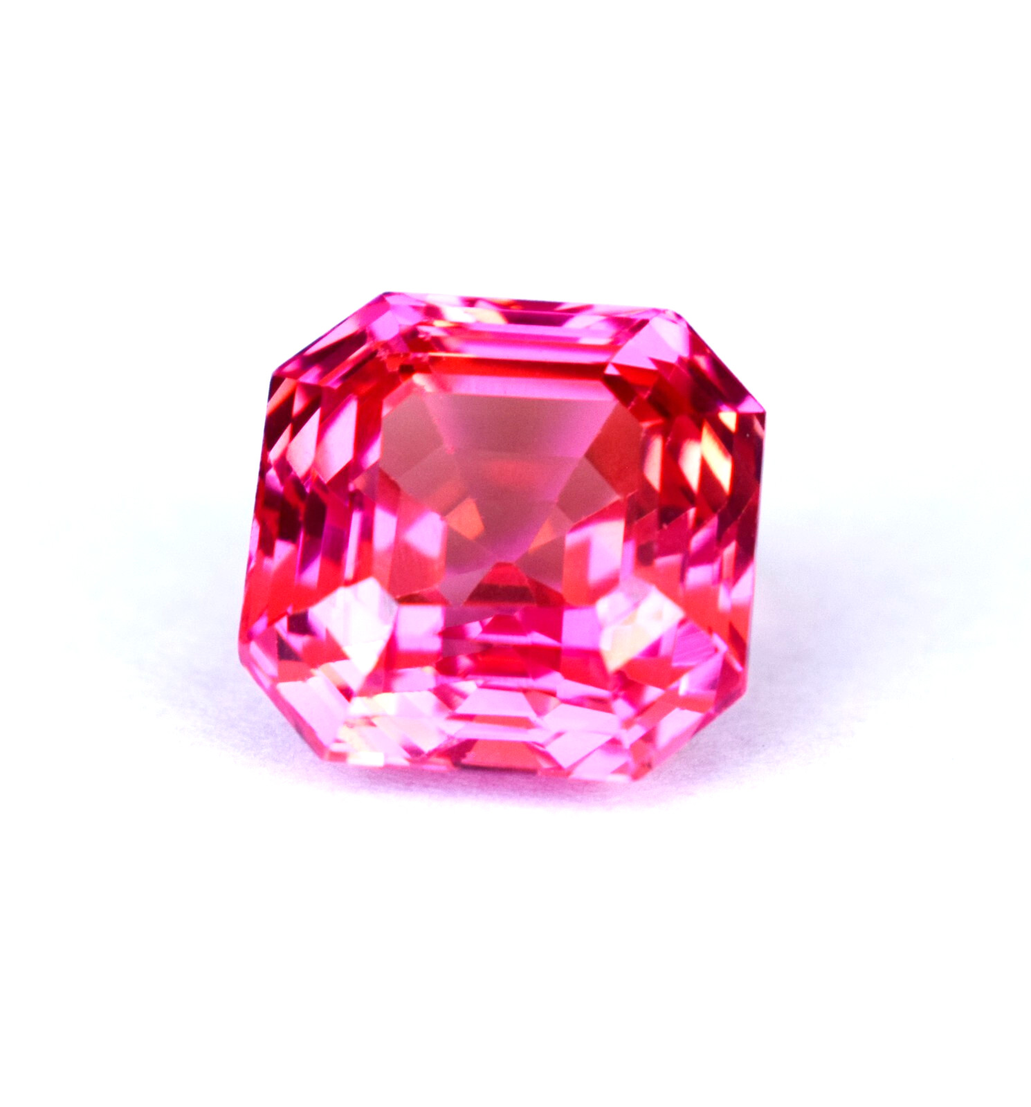 Beautiful 18.80 CT Exquisite Pink Padparadscha Sapphire Untreated Gemstone