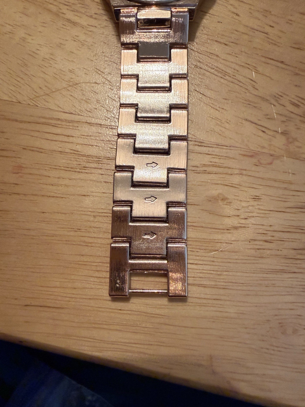 Kim Rogers Women’s Rose Gold Tone Rhinestone Quartz Watch New Battery Works
