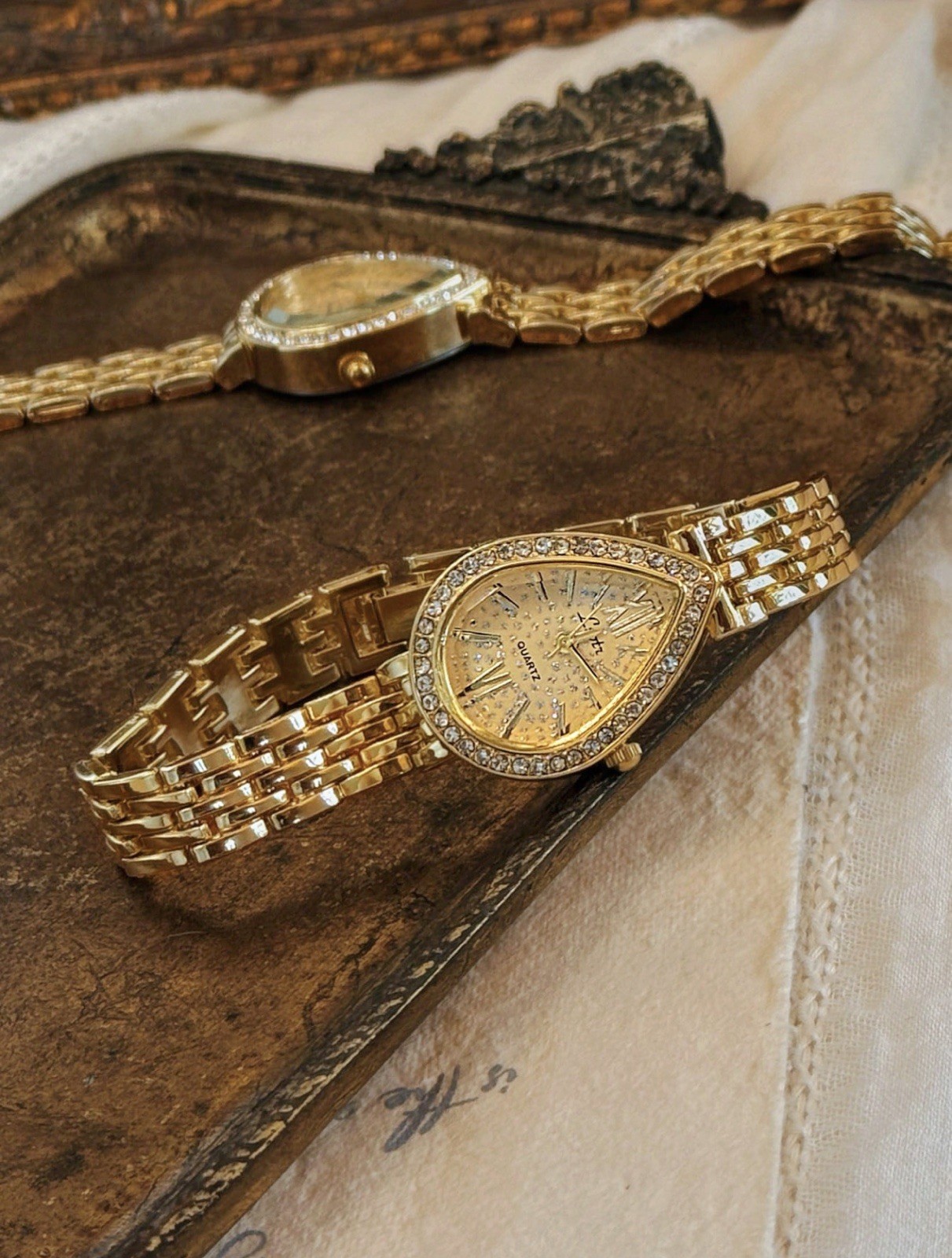 Vintage Gold Teardrop Ladies Quartz Watch w/ Faux Diamond Accent Bezel