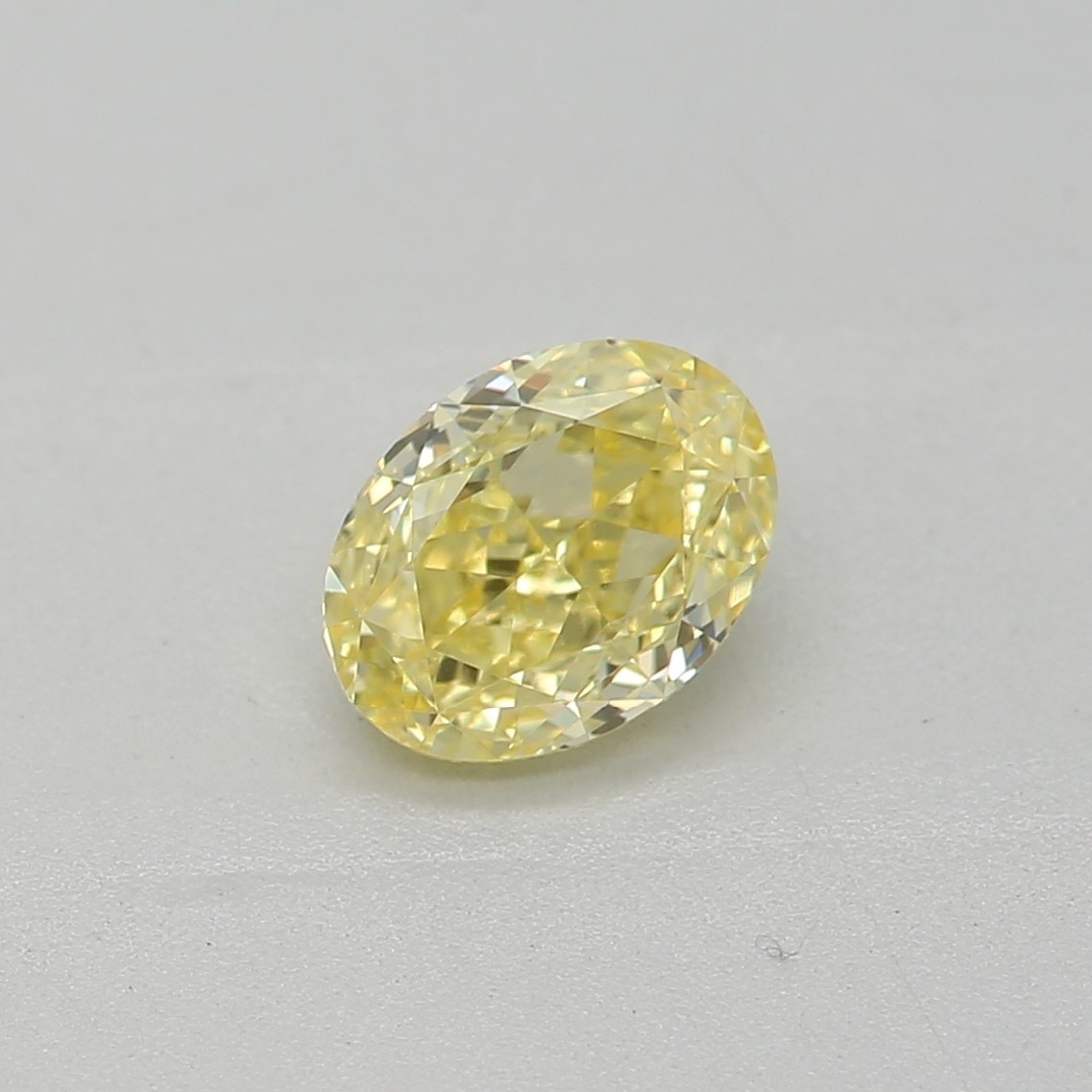 0.43 carat, Fancy Intense Yellow, Oval Shape, VS1 Clarity, GIA