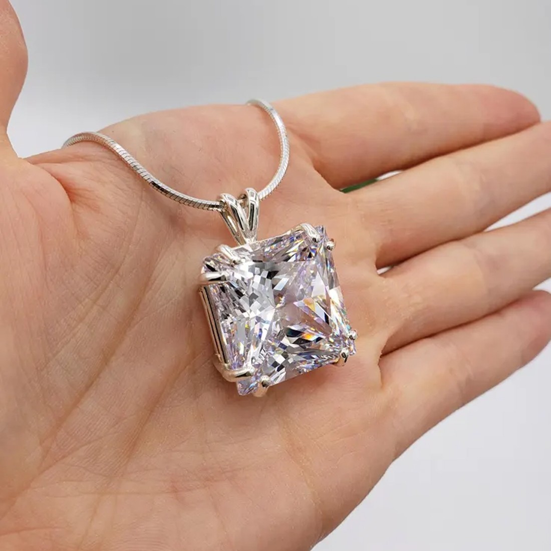RARE 35 Ct Certified Treated Lovely White Diamond Solitaire Pendant, 925 Silver