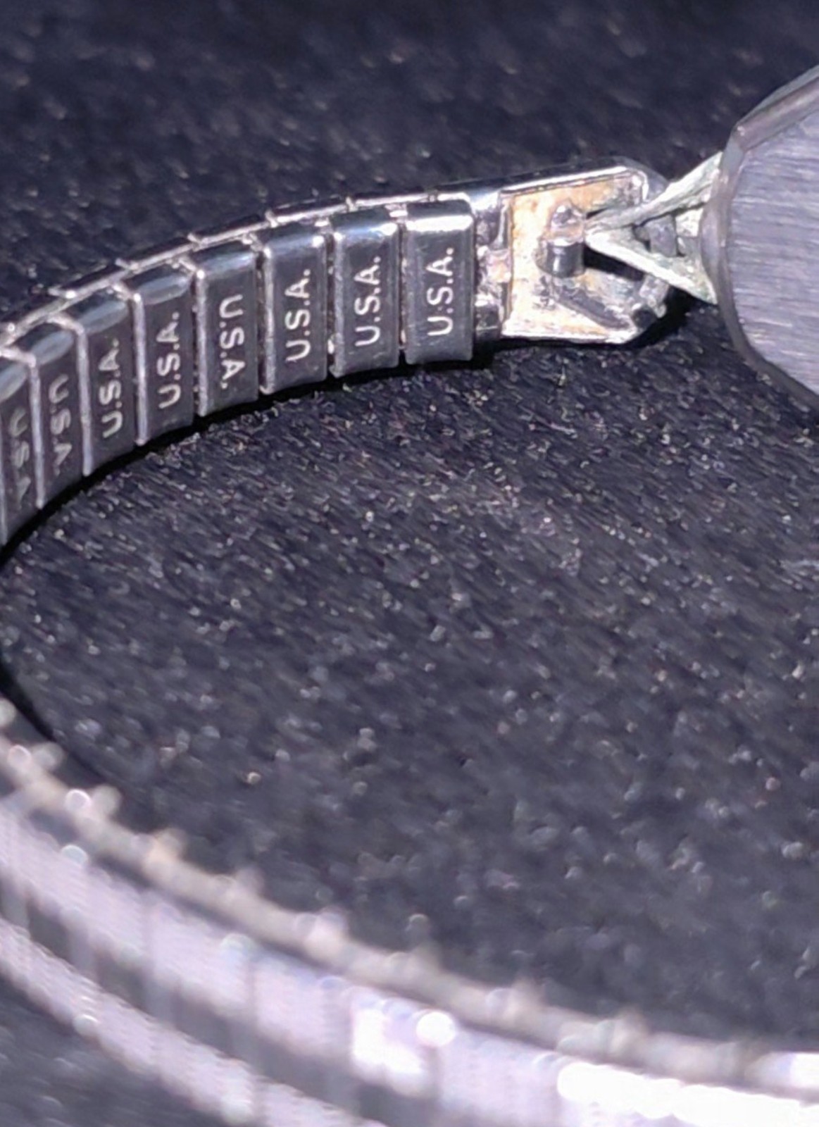 Vintage Gruen Precision Ladies Watch 17 Jewels Mechanical Wind Working