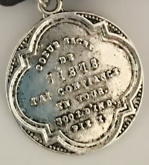Sacred Heart Pendant Necklace on 18 inch chain double sided Pendent is 1 inch
