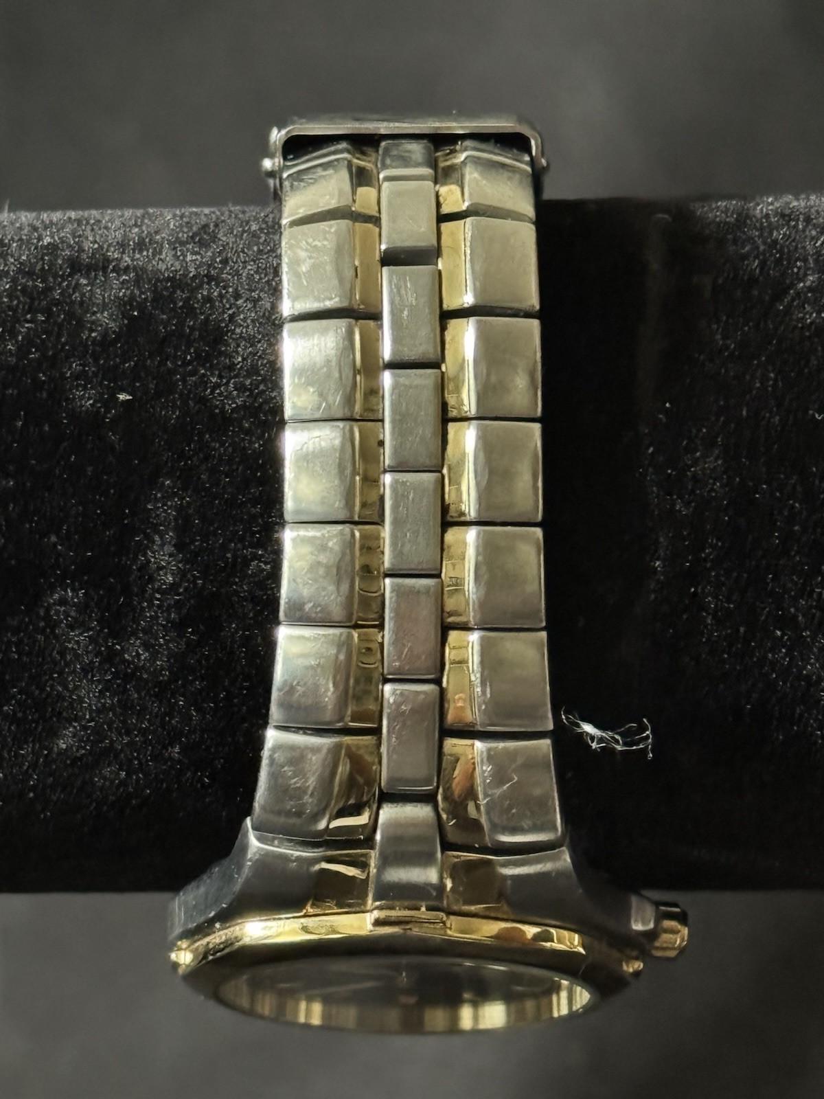 Citizen Eco-Drive Men E111-K15699 Two Tone Stainless Eco Drive Works
