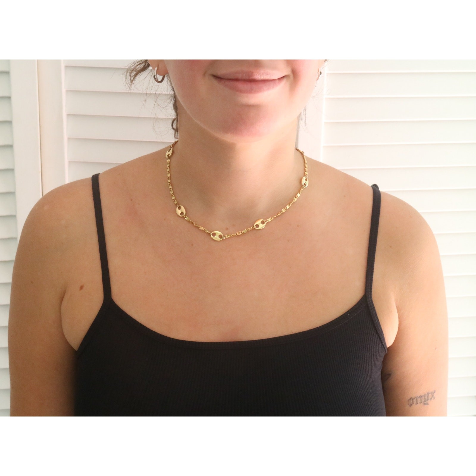 Fine Quality Craftsmanship 15 inch choker necklace Authentic 18K Gold Plated