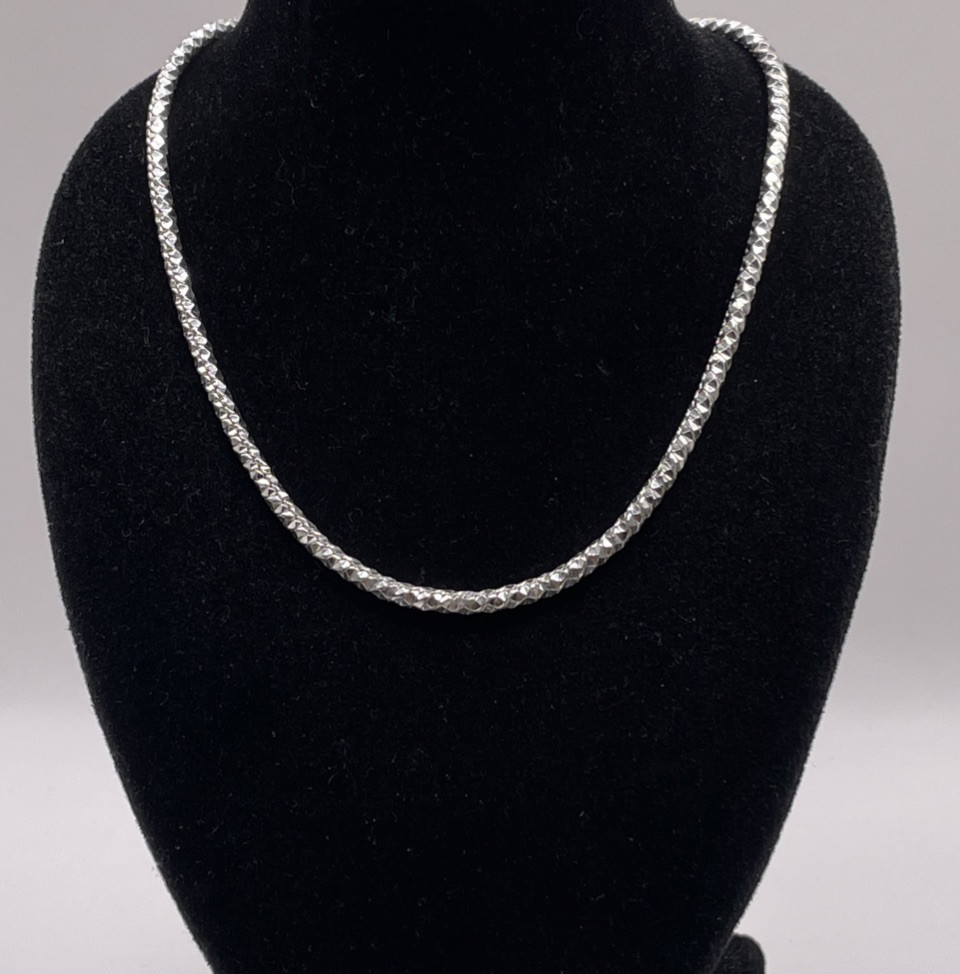 Modernist Design 2mm Sterling Silver Chain 18.5in (16.04g)