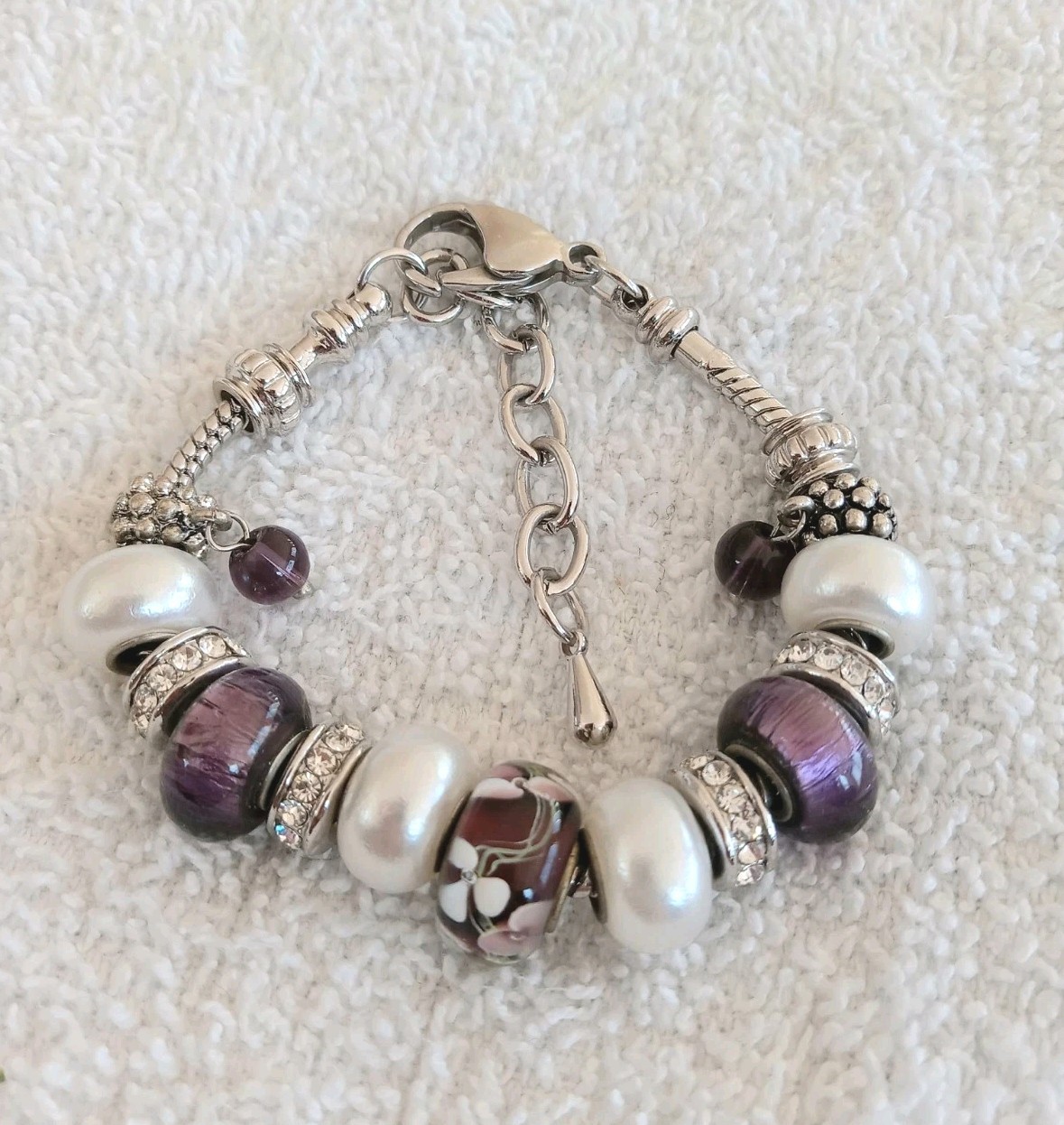 BEAUTIFUL Lovita Charm Bracelet Purple Flower 7.5″ With Adjustable Size