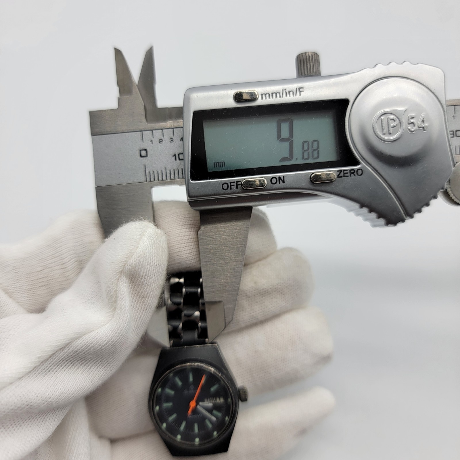 VTG Armitron Women Watch 23mm Day Date Indicator Black Stainless Steel , Runs *