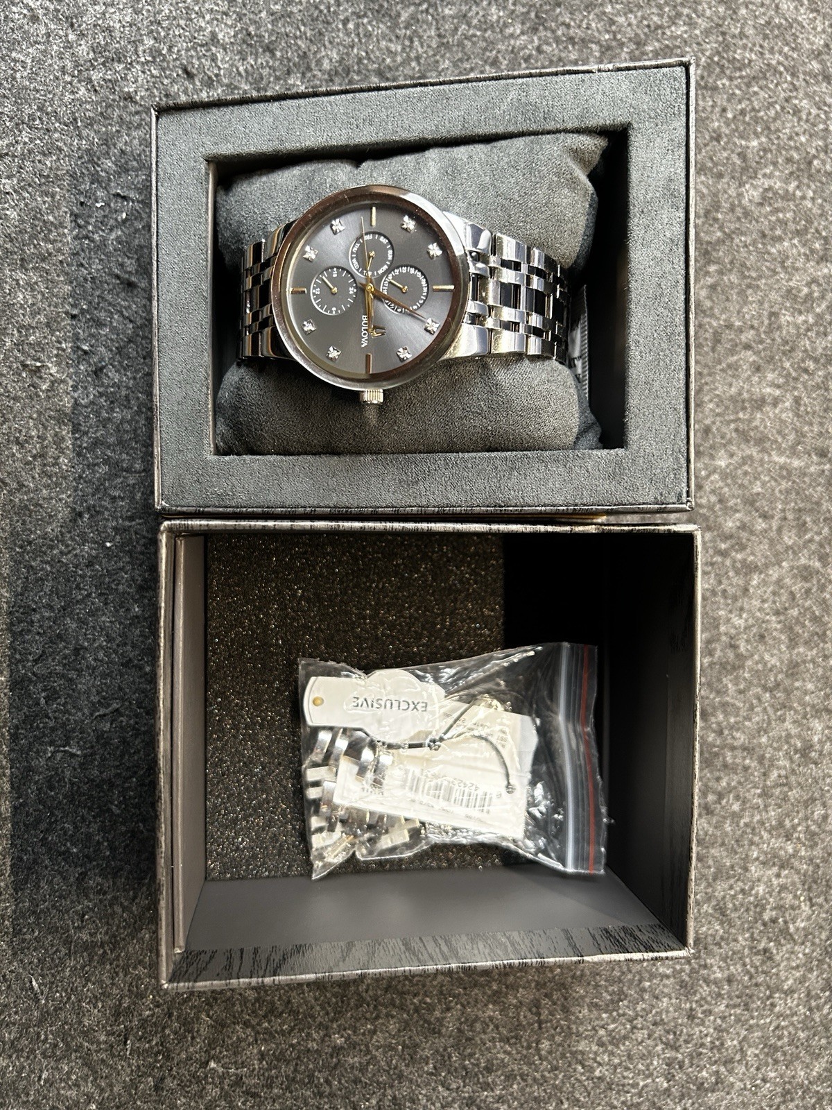 Modern Bulova Quartz Diamond Men’s