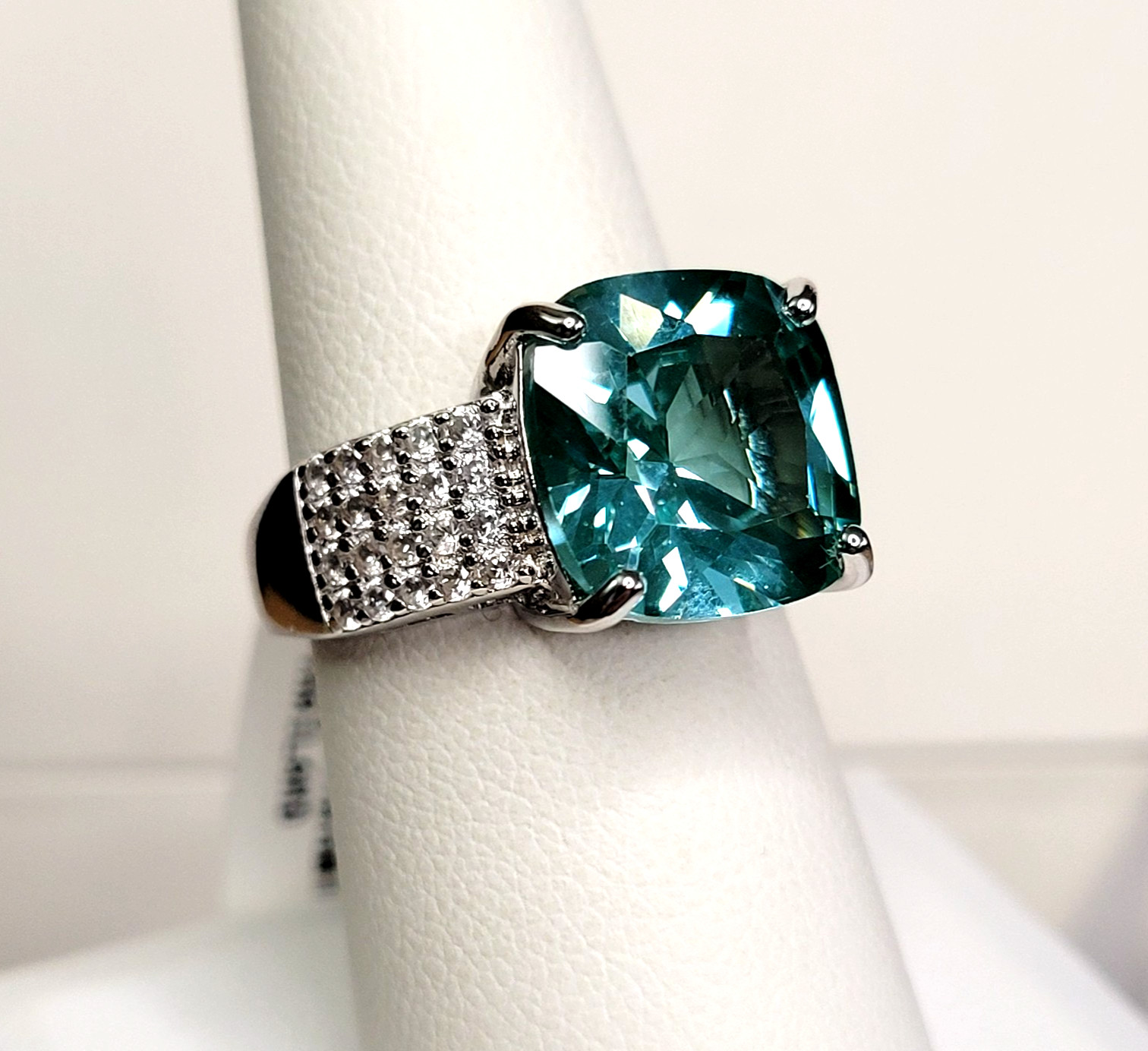 JTV BBJ 925 Green Spinel Gemstone Ring 7.69ctw Rhodium over Sterling Silver sz8