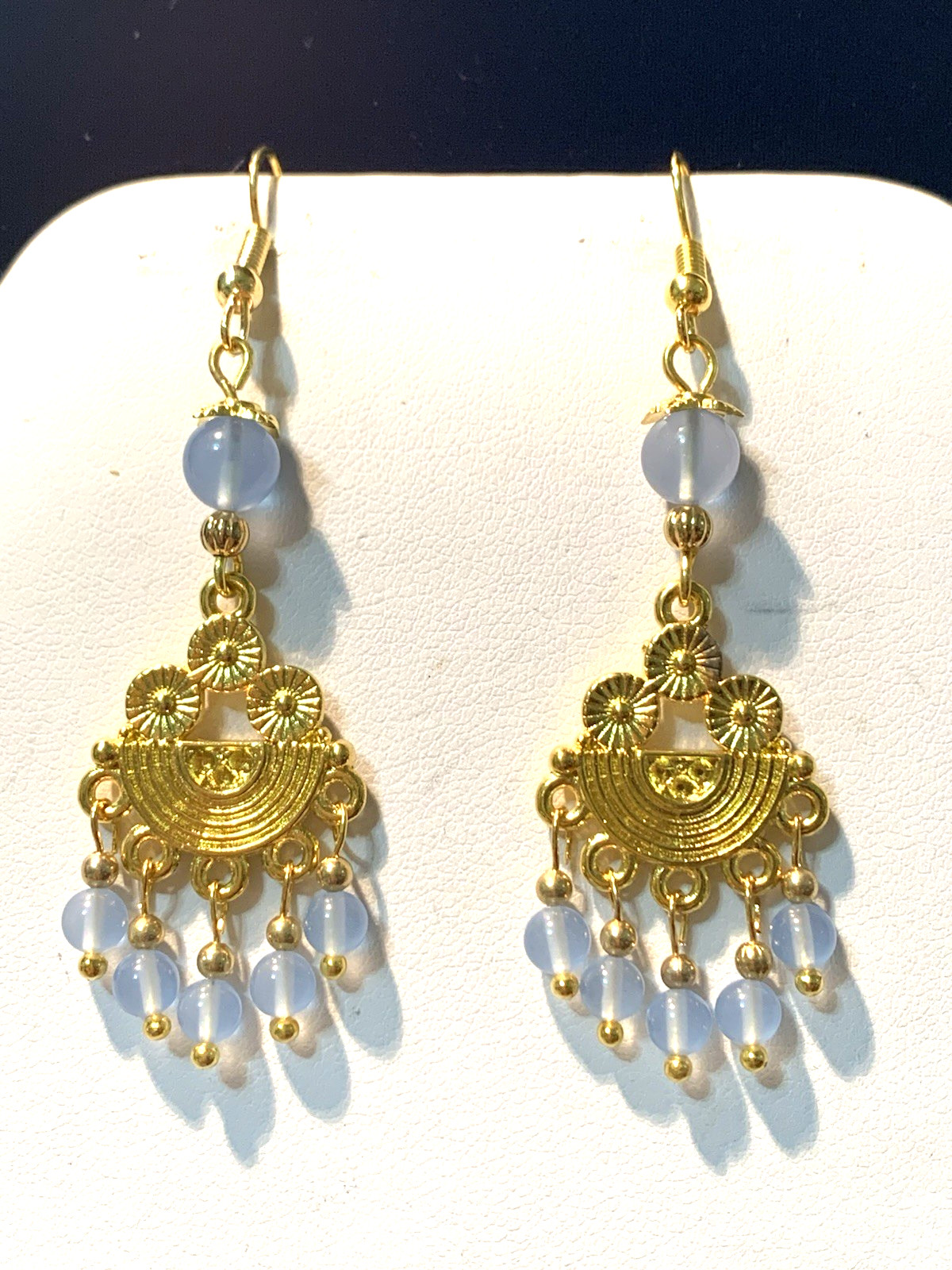 *NEW ITEM*HANDCRAFTED NATURAL BLUE CHALCEDONY ART-DECO CHANDELIER EARRINGS.g