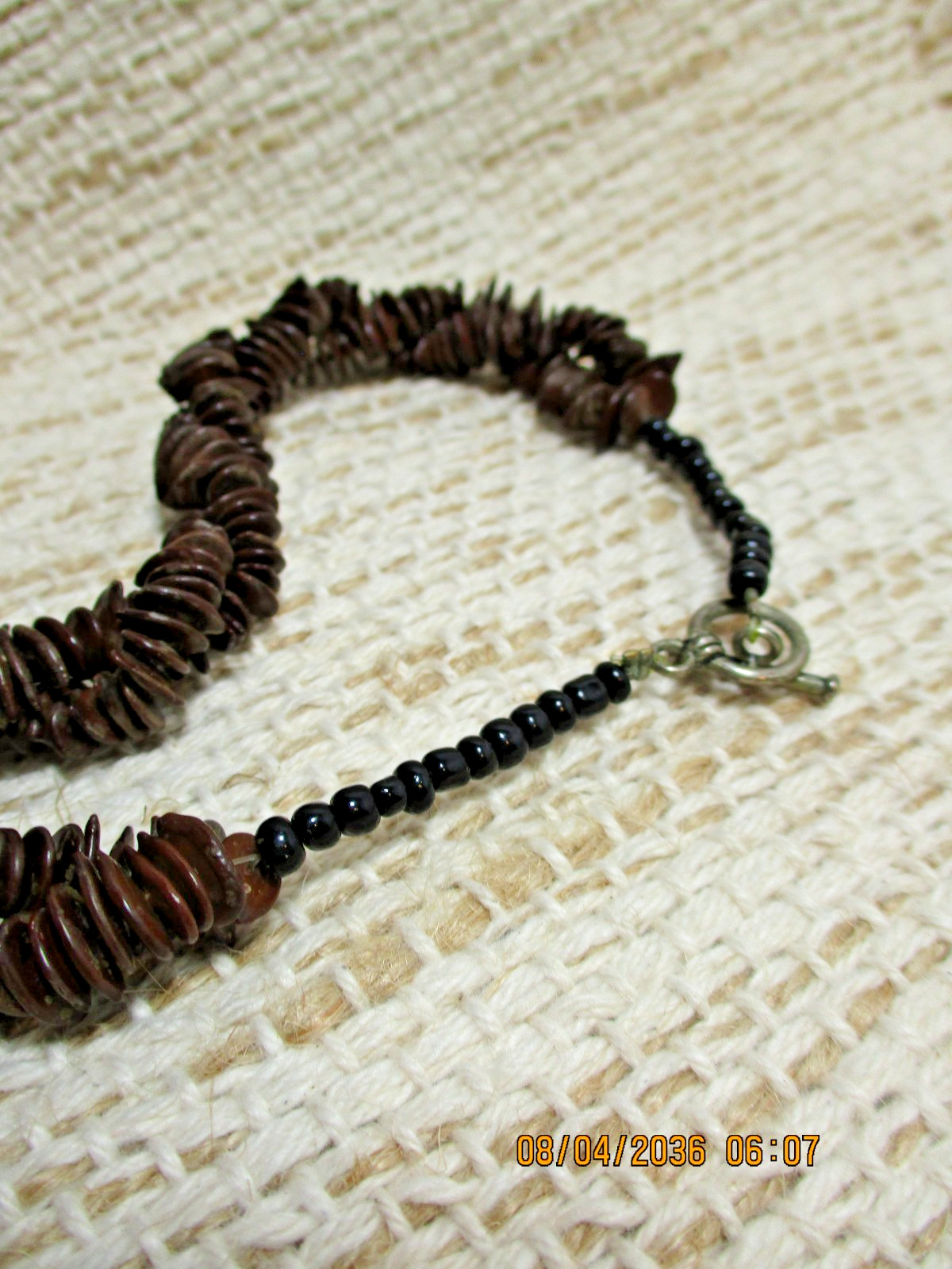14″ Brown Wooden Necklace Round Coconut Pendent Seed beads Casual Bohemian