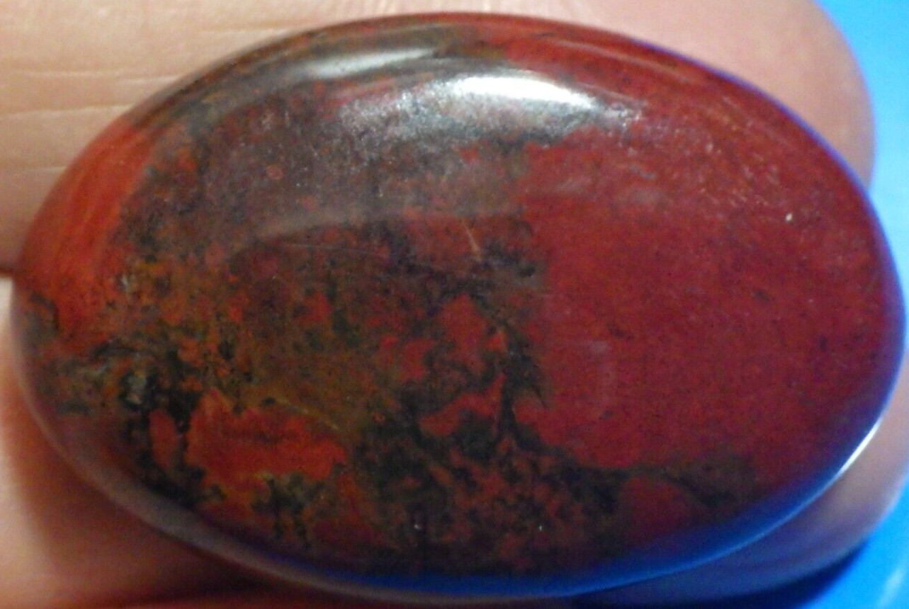 bloodstone 39X26mm approx 8mm thick cab old stock tiny chip on bottom