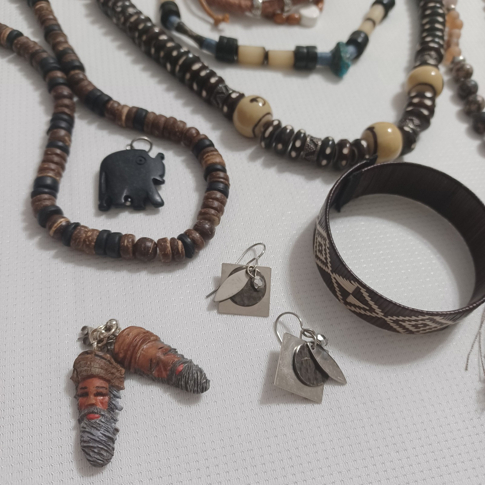 COOL Lot Of Vintage Tribal Jewelry Bone Beads Wood Shells Gemstones Leather Etc