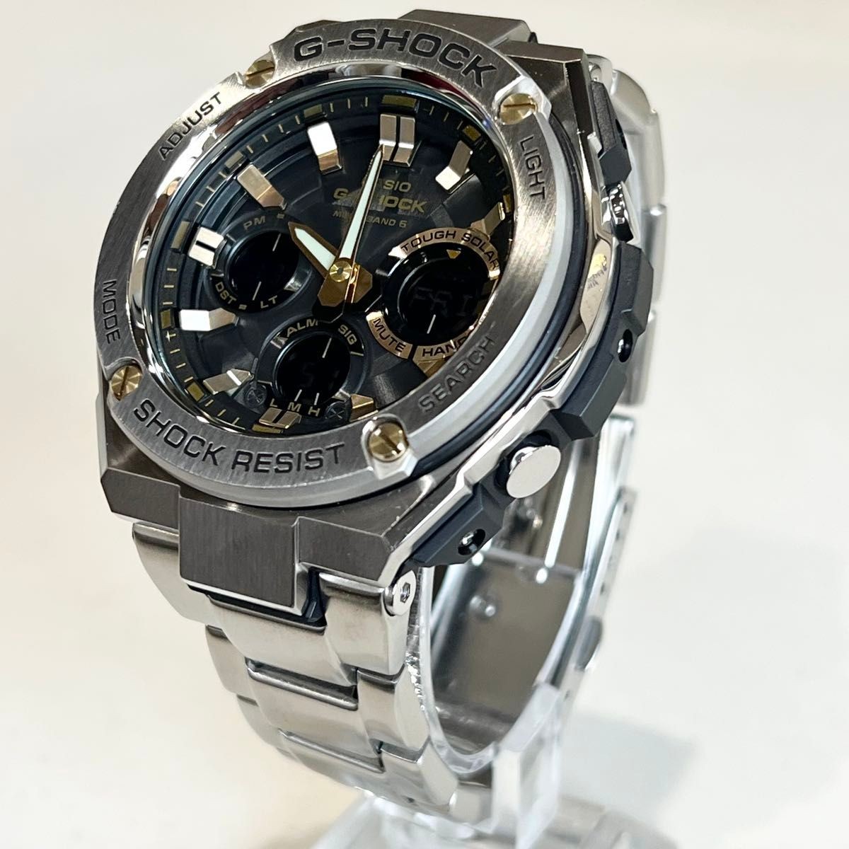item CASIO G SHOCK GST W110 black and gold radio solar complete set